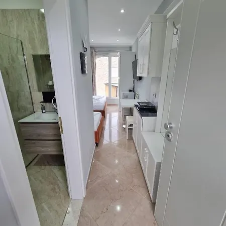 Deni Lalzi Bay Rooms Durres Exterior photo